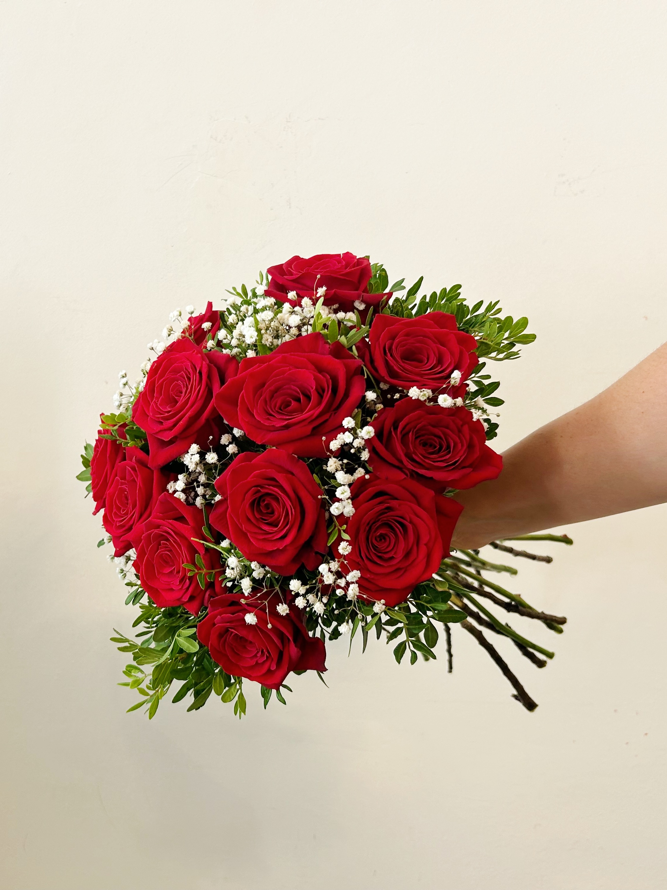 Bouquet of 12 Red Roses "Wish"