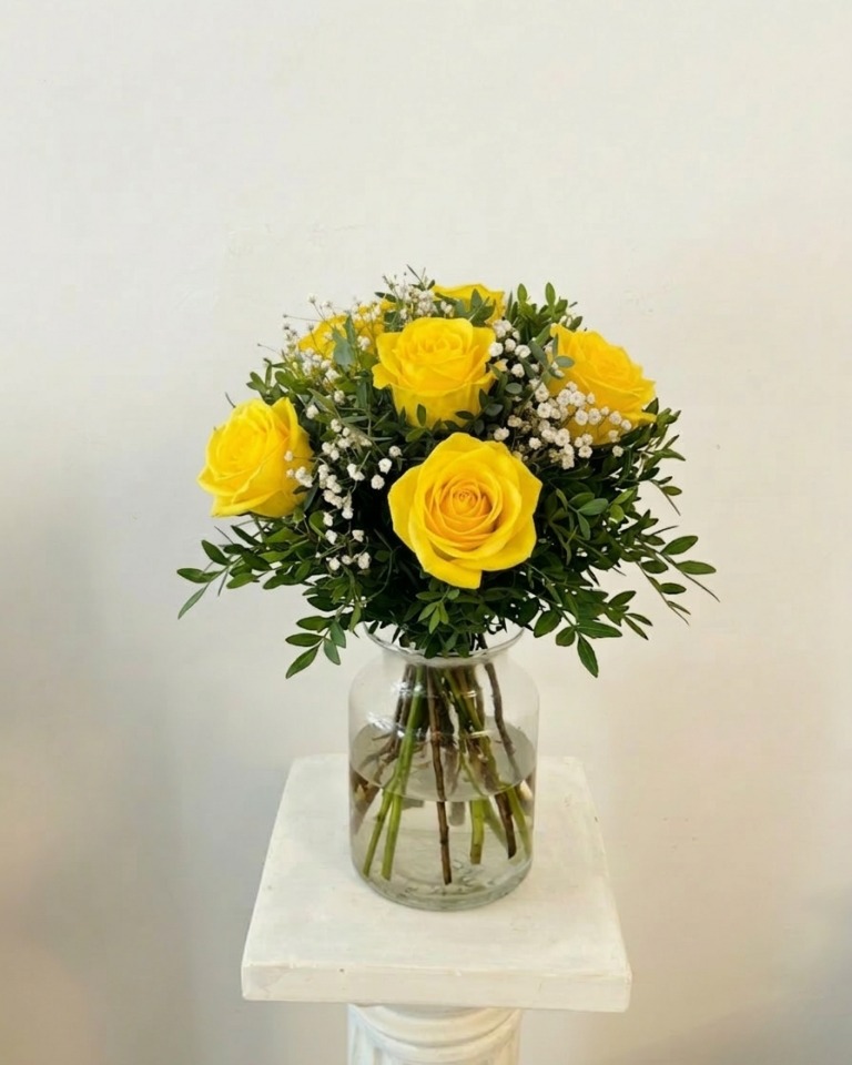 Ramo de 6 Rosas Amarillas "Irresistible"