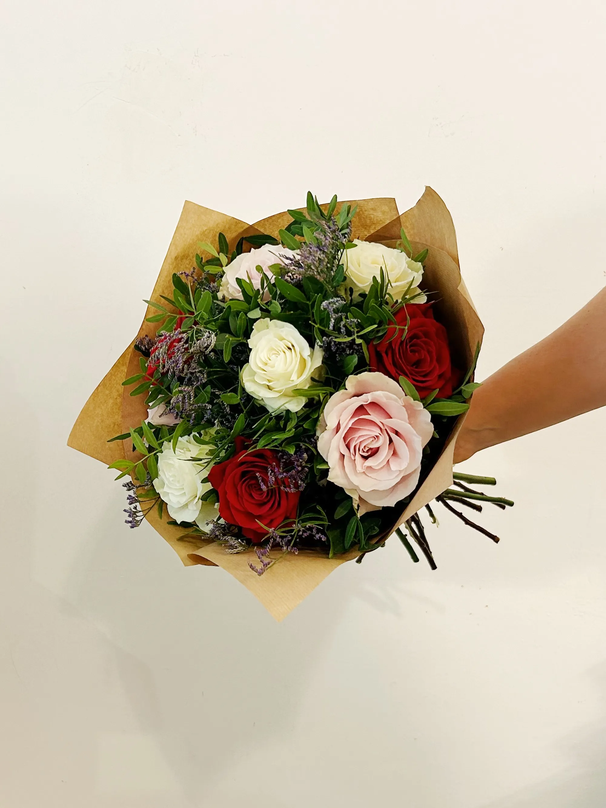 Ram de Roses Blanques, Vermellas i Rosas "Resiliència"