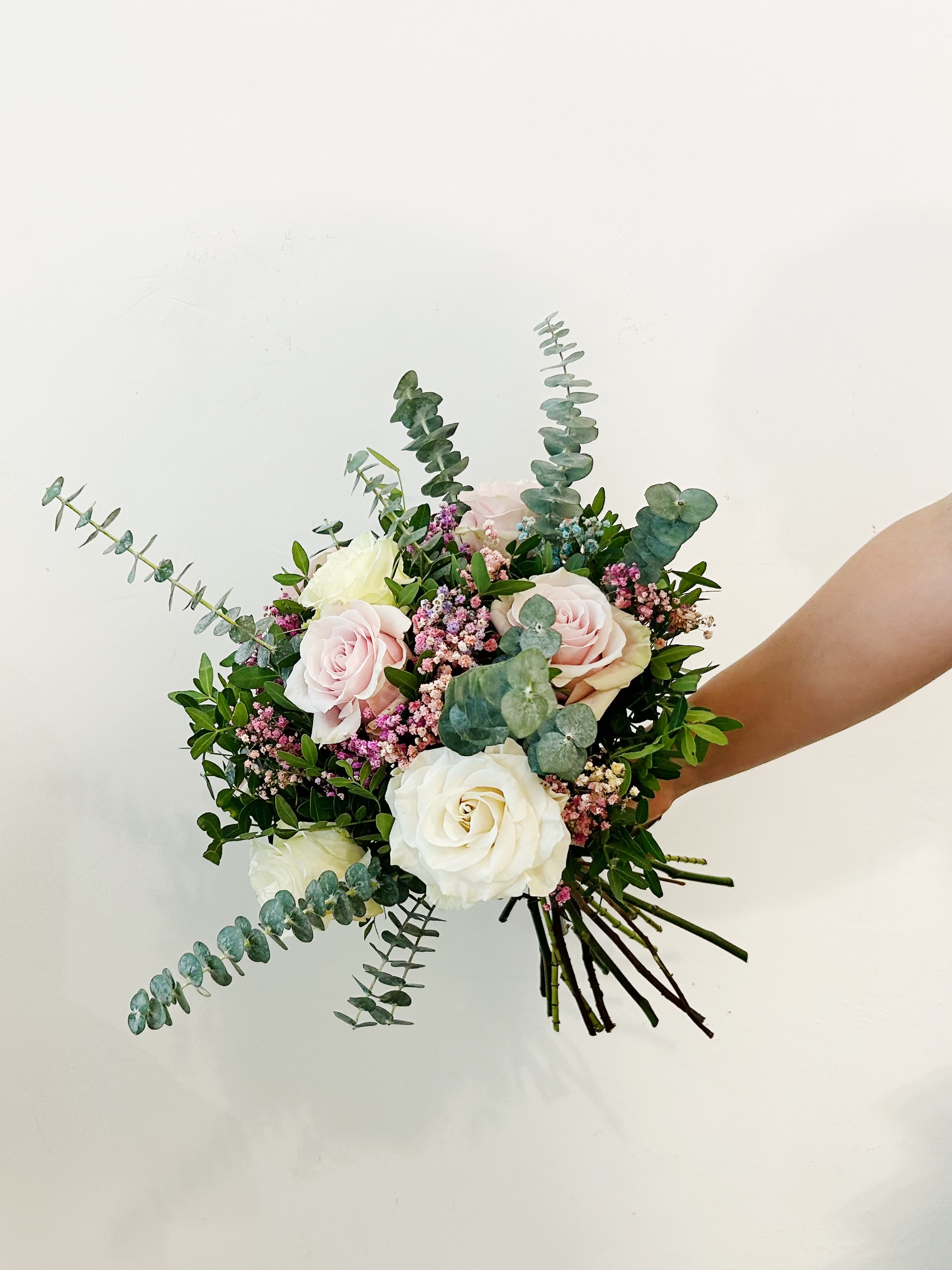 Bouquet of White and Pink Roses "Infinity"