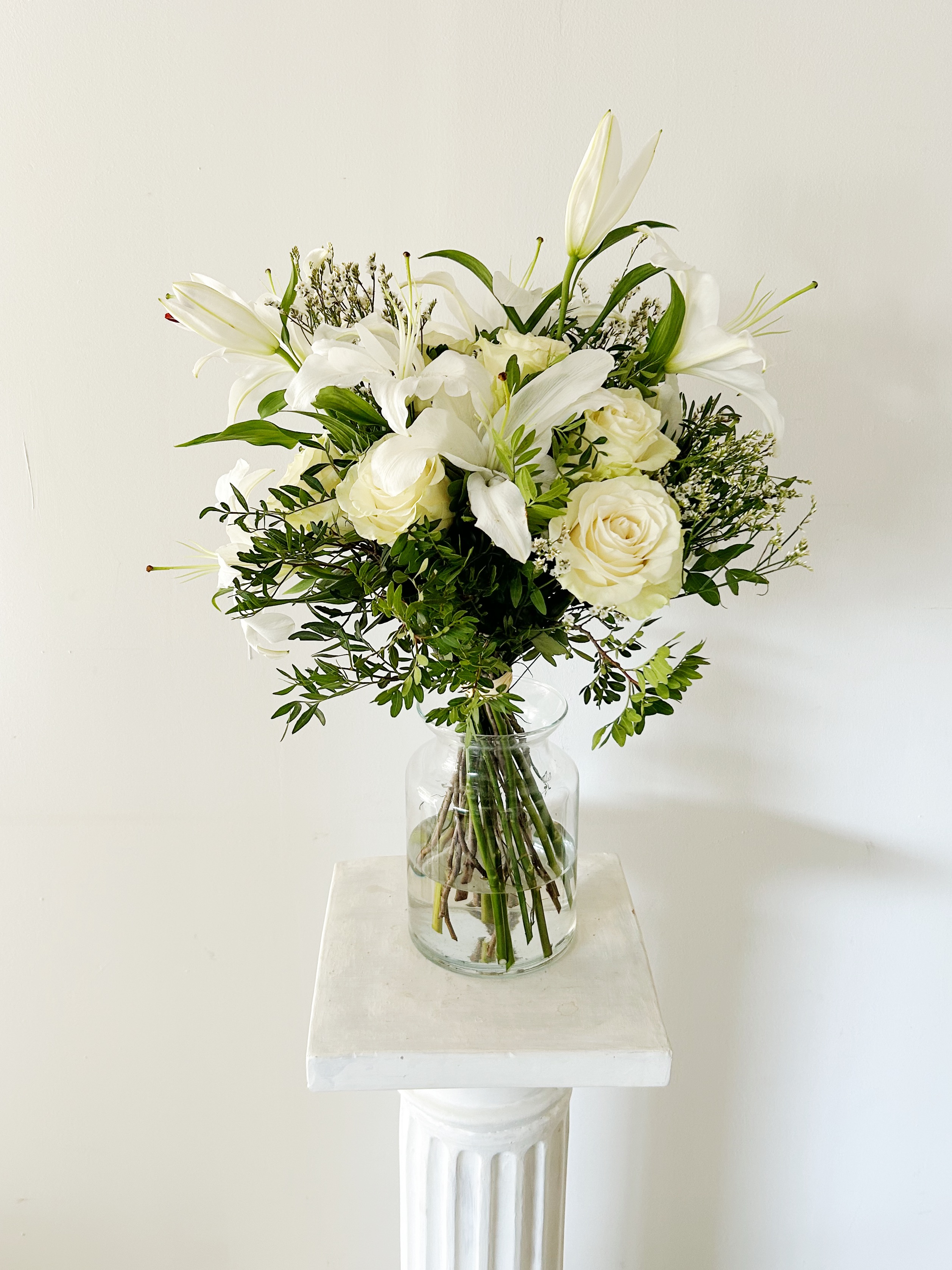 Bouquet of White Roses "Ineffable"